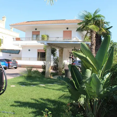 Cristina Bed & Breakfast